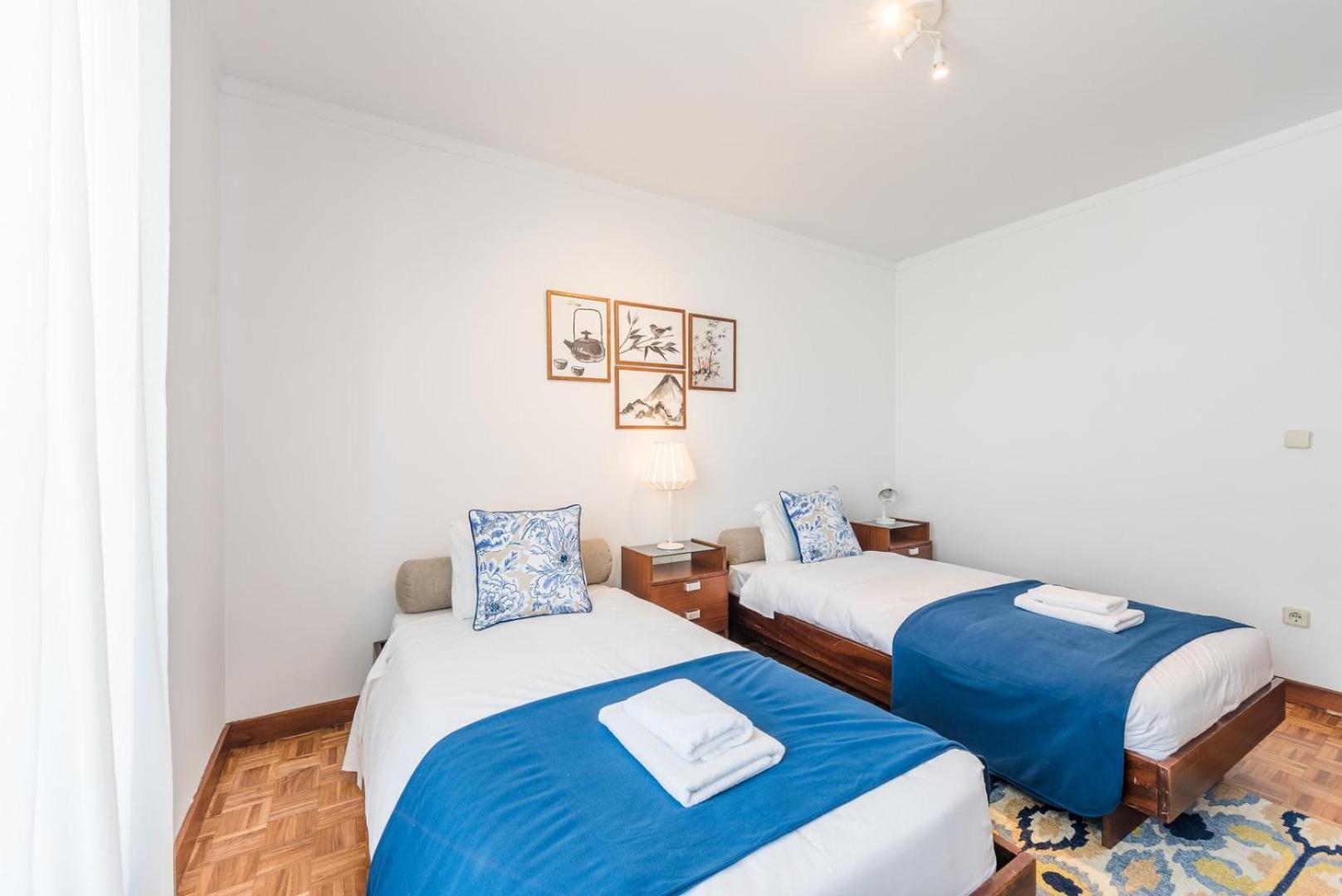 Апартаменты Guestready - Eclectic Haven In The Heart Of Порту Экстерьер фото